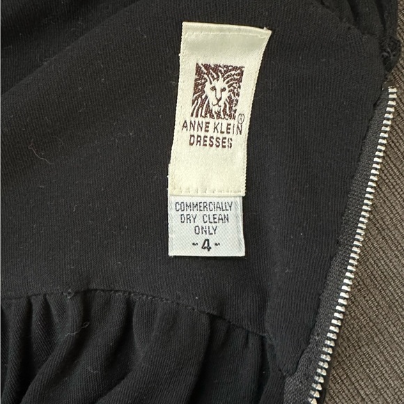 Anne Klein Vintage Black Gown, Grace Kelly meets Audrey Hepburn, 4 - Picture 5 of 9